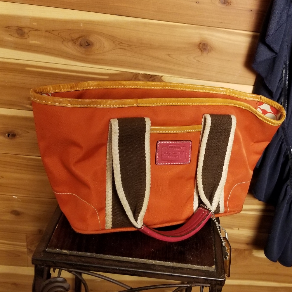 Vintage coach preppy mini hand bag